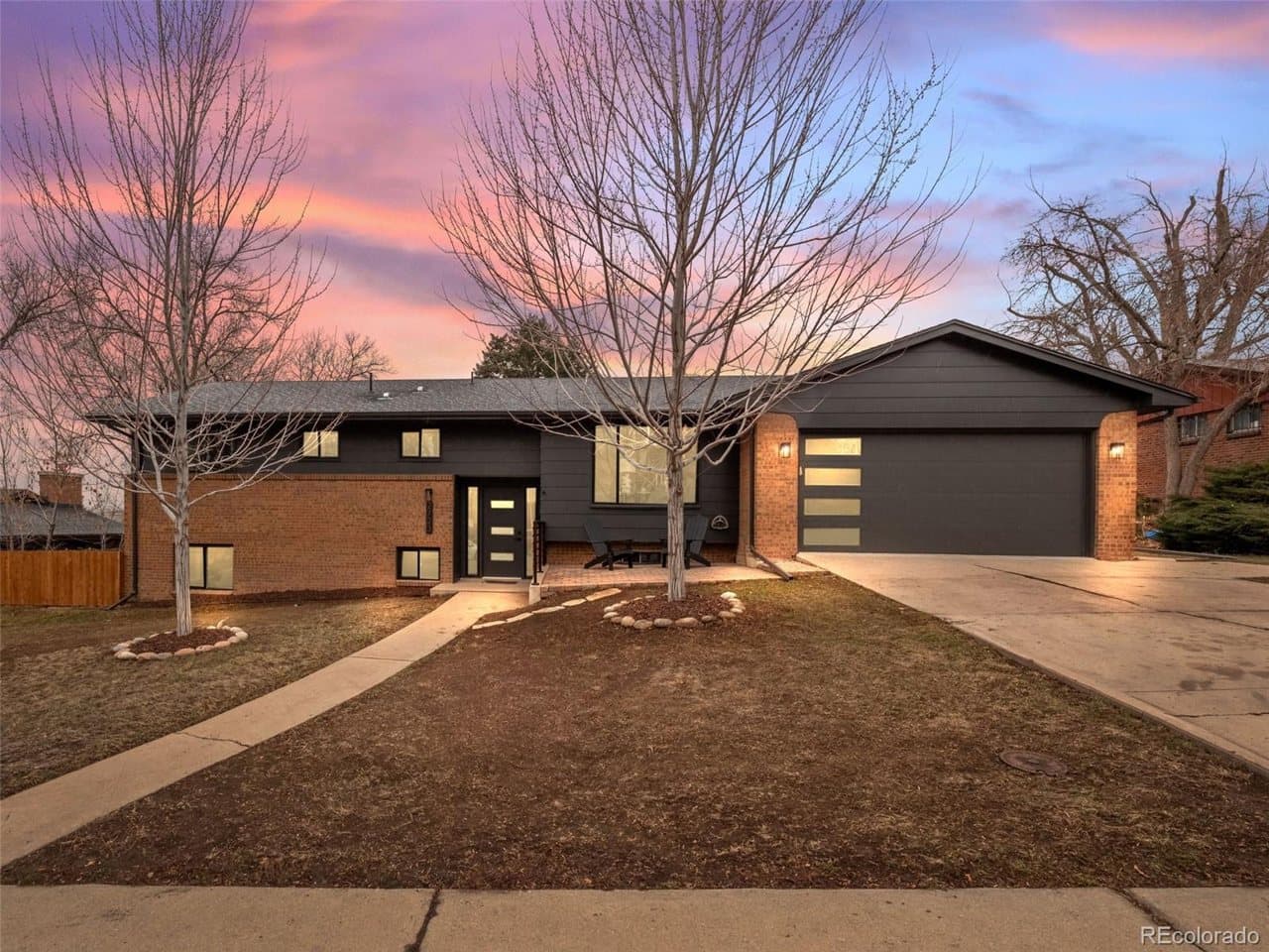 2723 S Knoxville Way, Denver
